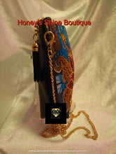 Load image into Gallery viewer, RED FLOWER CLUTCH PURSE